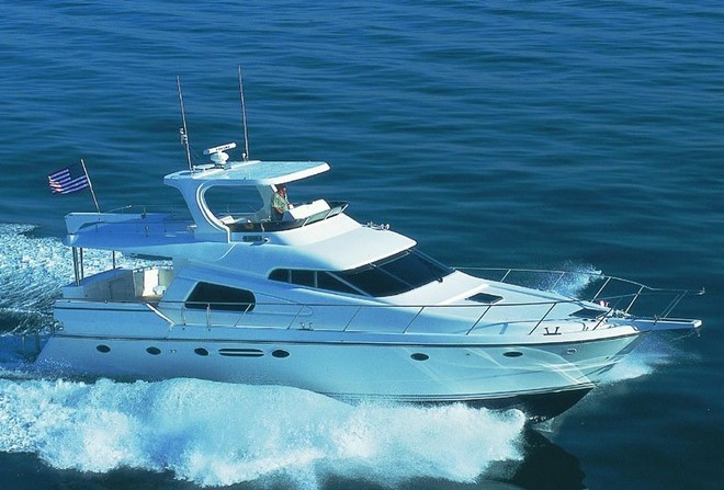 The Johnson 58’ shows its style underway. © SW
